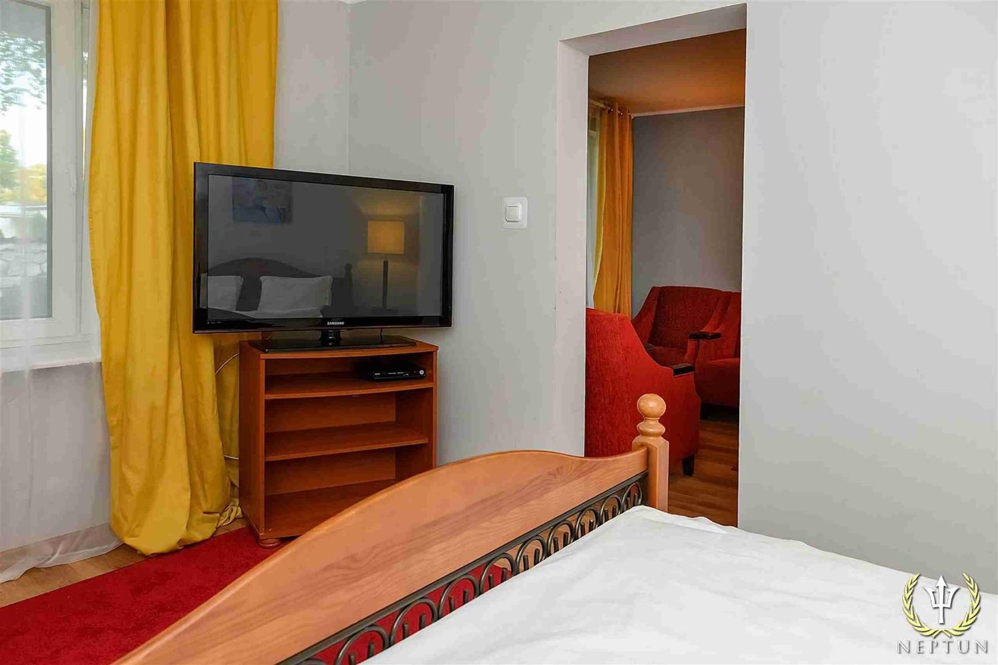 Hotel Neptun Ястшембя-Гура Экстерьер фото